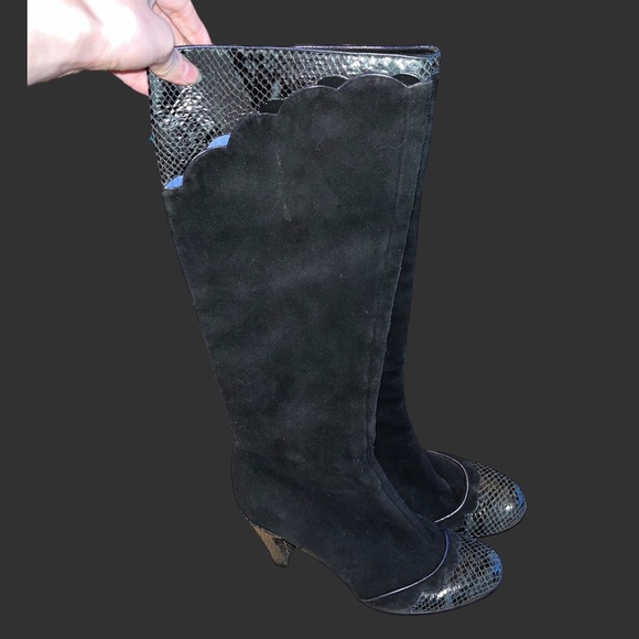 Marc Jacob’s snakeskin boots - Picture 2 of 5